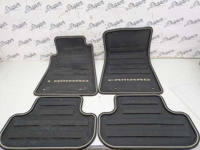 2015 Chevrolet 5th Gen Camaro 2SS Rubber/Winter Floor Mats Set 22766717 *DAMAGED*