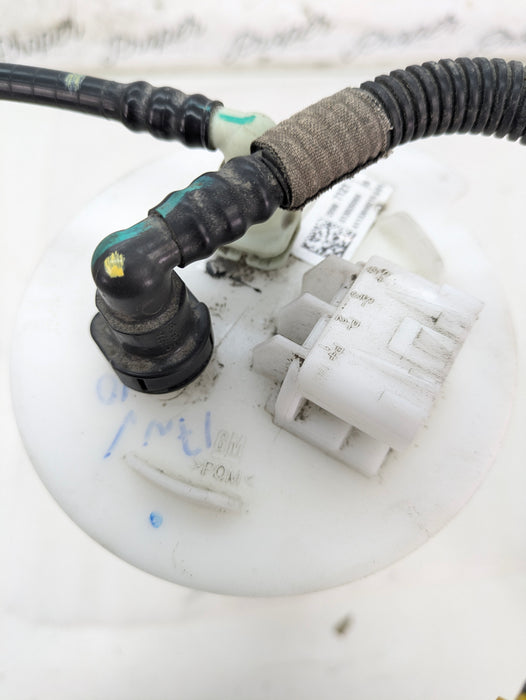 Chevrolet C7 Corvette Stingray Z51 In Tank Left/Driver Side Low Pressure Fuel Pump Assembly 20987121