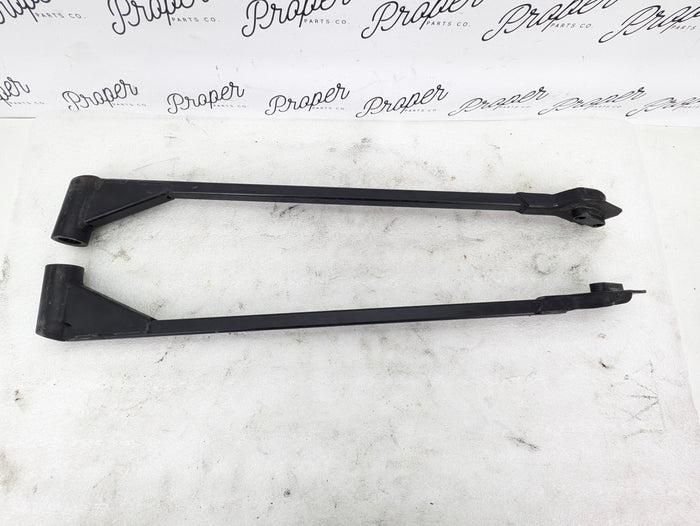 BMW E60 M5/E63 M6 Left/Right Rear Pull Rod Strut Bar Brace Set 51618040051/51618040052