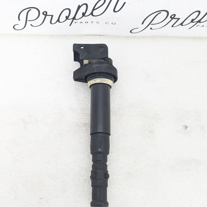 BMW E60 E61 M5/E63 E64 M6 S85 V10 Engine Ignition Coil Pack 7835108