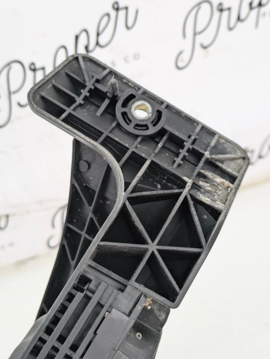 BMW F22 F23 228xi M235xi 230xi M240xi Throttle/Accelerator/Gas Pedal 6853175