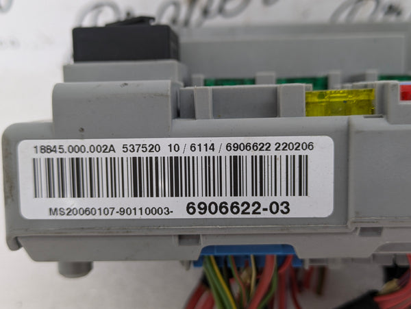 BMW E90 E91 E92 E93 3 Series Front Power Distribution Fuse Box 6906622