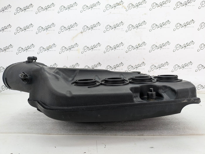 BMW E92 E90 E93 M3 S65 Engine Air Intake Plenum 11617838010/7838010