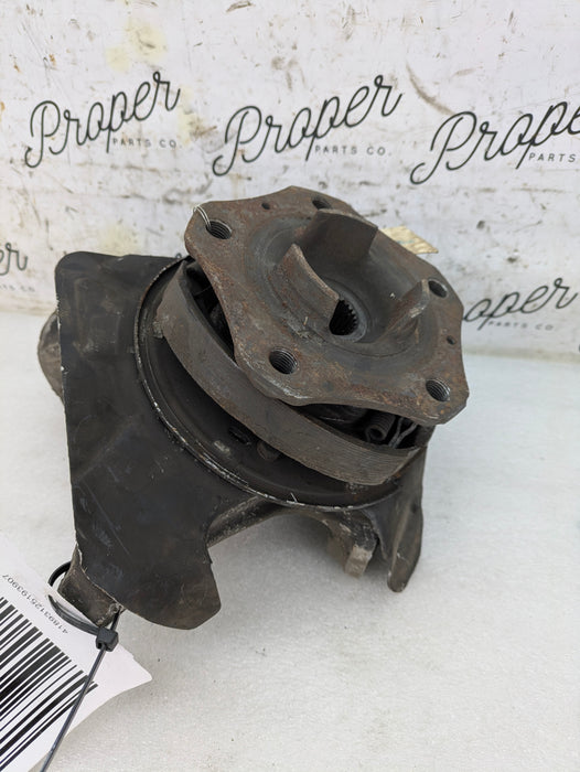 Porsche 986 BOXSTER 2.7L REAR RIGHT SPINDLE 996341657