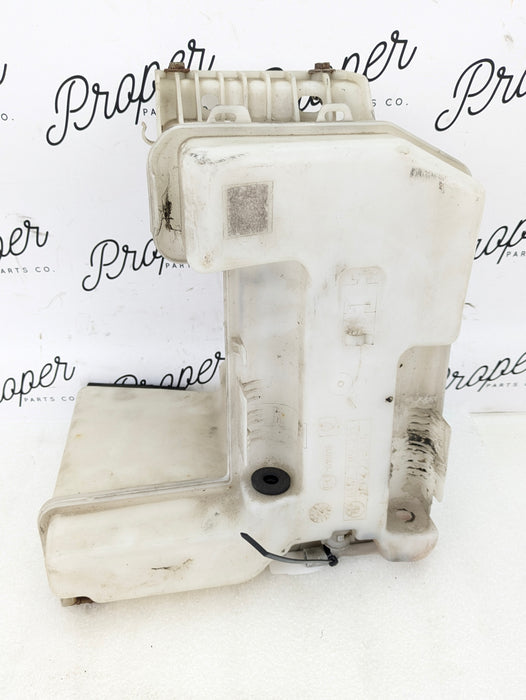 BMW E46 M3 Windshield Washer Tank Fluid Reservoir w/Headlight Cleaning 61677892700/61677895577