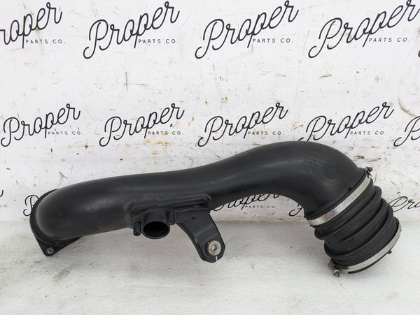 BMW E92 E90 E93 335xi 335i N55 Turbocharger Air Inlet Pipe Duct 7599286