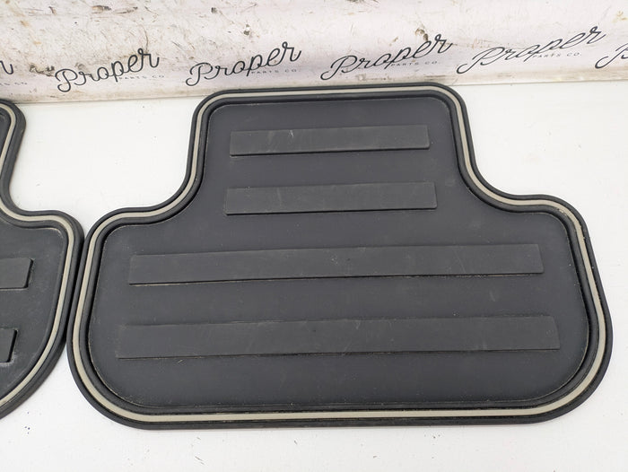 2015 Chevrolet 5th Gen Camaro 2SS Rubber/Winter Floor Mats Set 22766717 *DAMAGED*