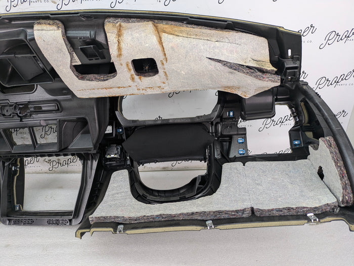 BMW E90 E92 E91 325xi 335xi 330xi 328xi 323i M3 Black Non-iDrive/Non-Navigation/Single Scoop Dashboard & Airbag 7143779