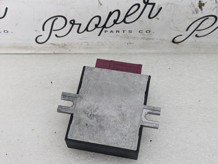 BMW F32 F33 F30 F31 F34 F36 4 & 3 Series Fuel Pump Control Module 7371832