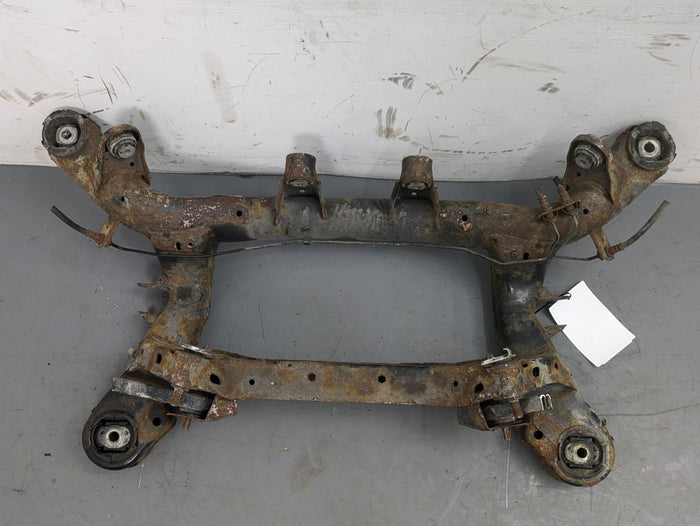 BMW E90 E91 E92 E93 335IS 335xi Rear Axle Cross Member Subframe Carrier 33316783713