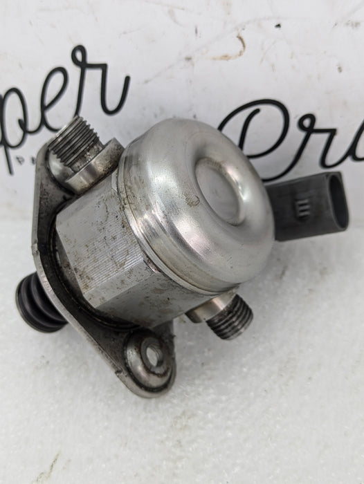 BMW E82 E88 E92 E90 E93 335xi 335i N54 N55 High Pressure Fuel Pump HPFP 7610761