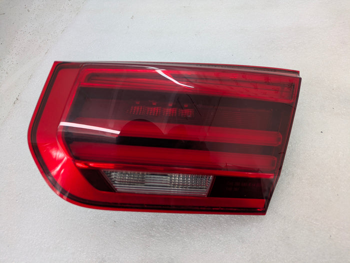BMW F30 F31 F80 340xi 330i 328i 328d 320i M3 LCI Right/Passenger Side Rear Inner Trunk LED Tail Light 7369122