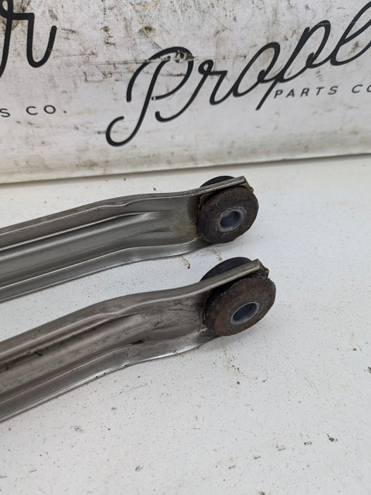 BMW G22 G23 G20 G26 430ix 330ix 330ex Fuel Gas Tank Support Brackets Straps 7618913