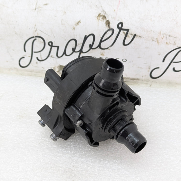 BMW F36 F30 F32 F33 F34 440xi 340xi B58 Engine Auxiliary Coolant Water Pump 8605322