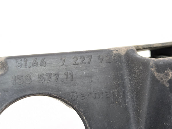 BMW E92 E93 335xi 328xi LCI Right/Passenger Side Headlight Mounting Bracket 7227926