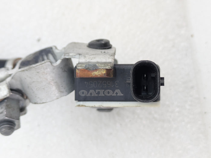 2021 Volvo V60 T6 R-Design Negative Battery Cable & Terminal 31652054/31376758