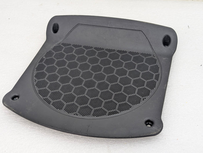 BMW G22 G23 G20 G26 430ix 330ix 330ex Left/Right Subwoofer Speaker Grill Cover 2622658
