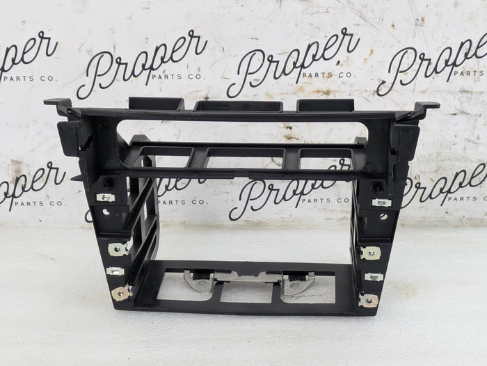 BMW E92 E93 E90 E91 3 Series Radio/iDrive Navigation Headunit Carrier Bracket Mount 9120317