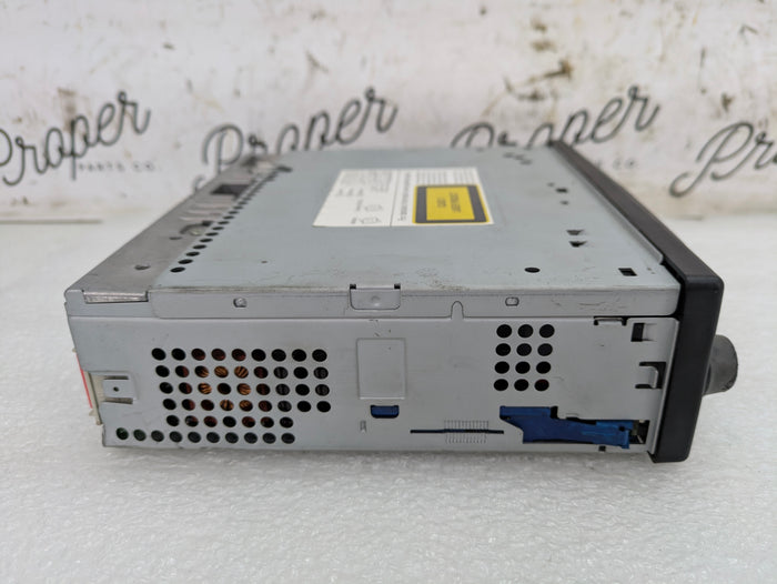 Porsche 986 Boxster S Headunit/Radio/CD Player 99664512902 *NOTE*