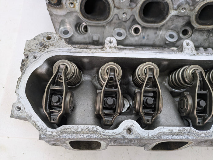 Chevrolet C7 Corvette Stingray Z51 LT1 6.2L Gen V Engine Cylinder Heads Assembly Set Pair 12620549
