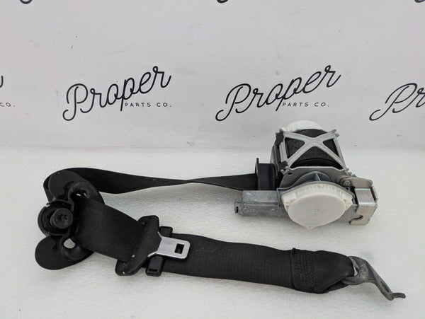 BMW F30 F80 F31 F34 F36 335i 328i 328d 320i M3 Left/Driver Side Front Seatbelt 7272475