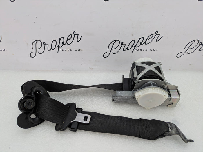 BMW F30 F80 F31 F34 F36 335i 328i 328d 320i M3 Left/Driver Side Front Seatbelt 7272475