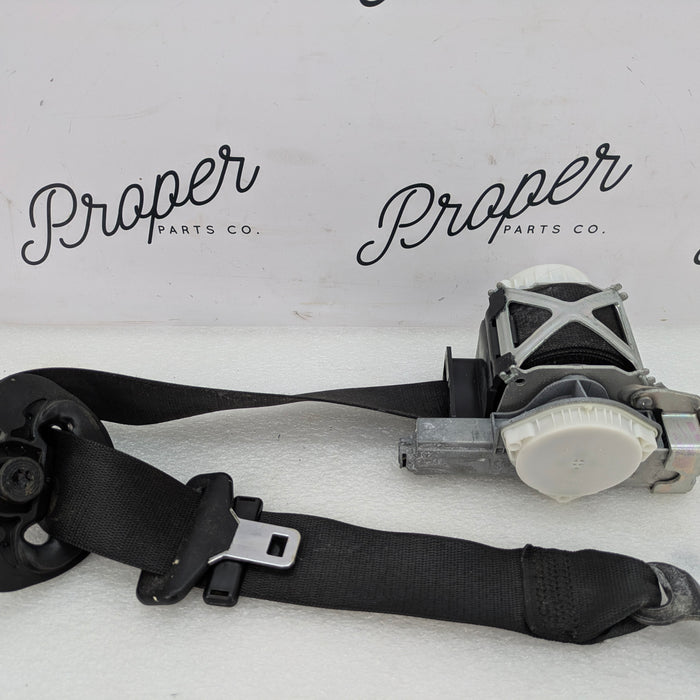 BMW F30 F80 F31 F34 F36 335i 328i 328d 320i M3 Left/Driver Side Front Seatbelt 7272475