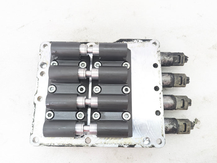 BMW E60 E61 M5 E63 E64 M6 SMG Transmission Hydraulic Clutch Valve Block Solenoid 23012282998