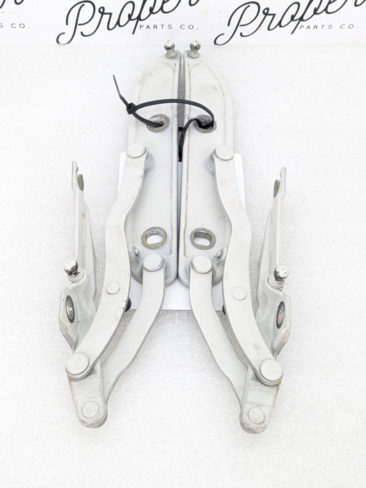 BMW E46 M3 330ci 328ci 325ci 323ci 320i Coupe/Sedan Trunk Lid Hinge Set Pair Left Right Alpine White 300 8220073/8220074