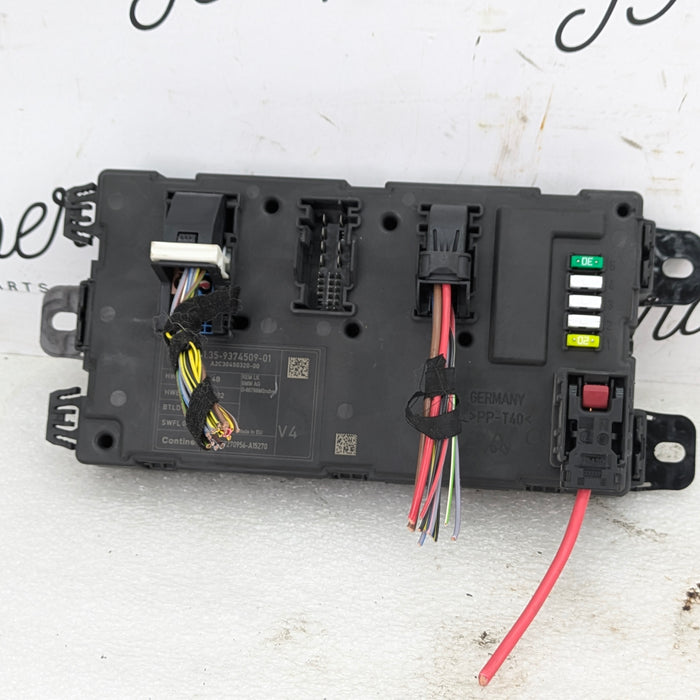 BMW F22 F23 228xi M235xi 230xi M240xi Rear Electronic Body Control Module Fuse Box 9374509