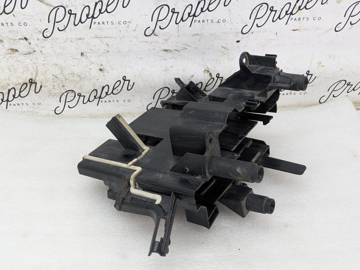 BMW F36 F30 F32 F33 F34 440xi 340xi DME/ECU/Engine Computer Mounting Bracket 8615264