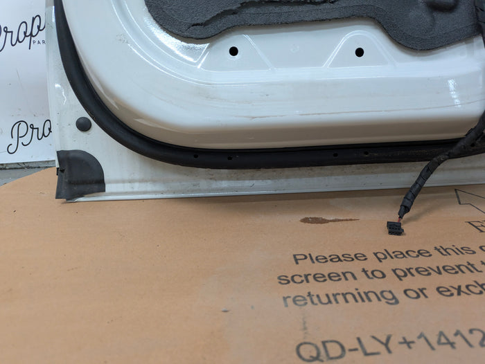 BMW F36 440xi 435xi 428xi 430xi Rear Right/Passenger Side Door Alpine White (300) *NOTE*