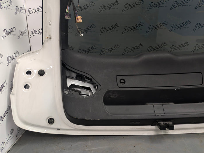 2015-2018 Audi 8U Q3 Rear Tailgate Lift Gate Trunk Lid Cortina White 8U0827025B