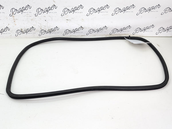 BMW F22 228xi M235xi 230xi M240xi F87 M2 Black/Anthracite Sunroof Rubber Seal Gasket 8036477