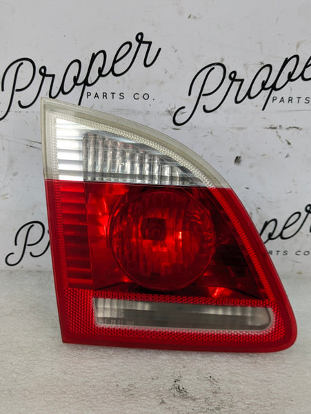 BMW E61 530xi 550i 545i 525xi Wagon Left Trunk Lid Inner Tail Light 6925893