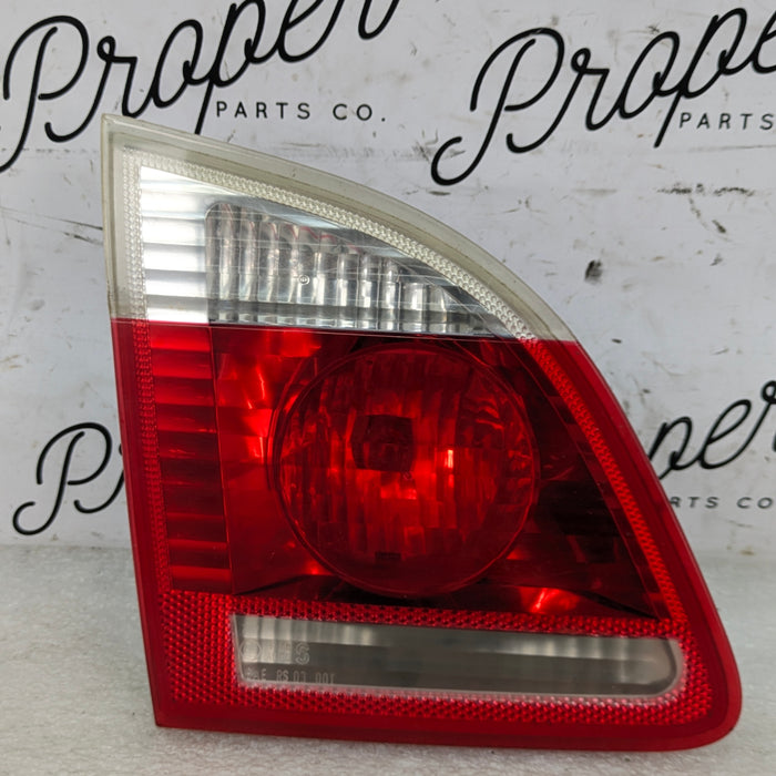 BMW E61 530xi 550i 545i 525xi Wagon Left Trunk Lid Inner Tail Light 6925893