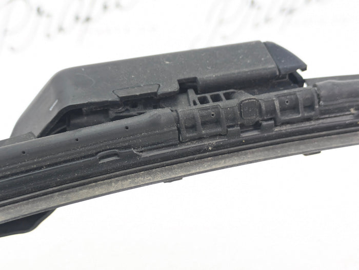 2021 Volvo V60 T6 R-Design Front Left/Right Windshield Wiper Arm Set W000096128/W000092558