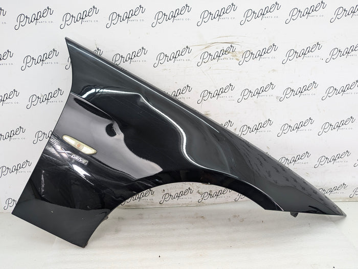 BMW E90 E91 335xi 330xi 328xi 325xi 323i Right/Passenger Side Fender Black Sapphire Metallic (475) *DAMAGED*