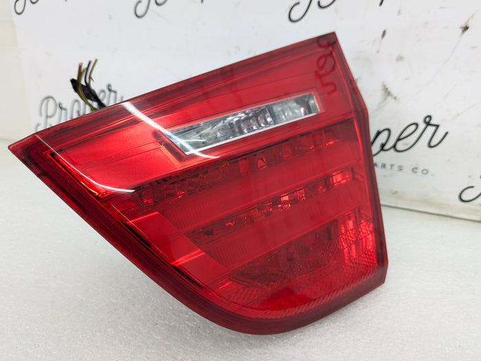 BMW E90 E91  335xi Passenger Rear Inner Tail Light LCI 7289428