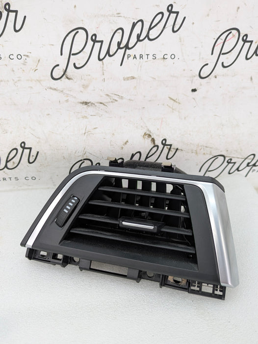 BMW F36 F30 F31 F32 F33 F34 440xi 430xi 435xi 428xi Right Dashboard Air Vent 9346225