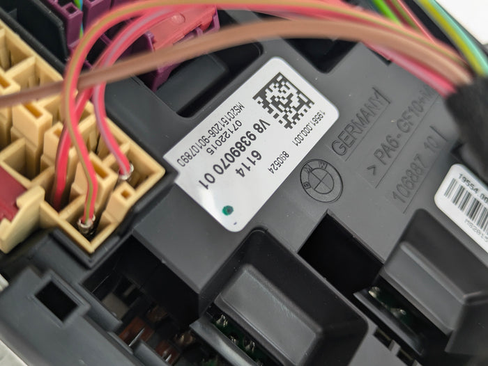 BMW F22 228xi M235xi M240xi 230xi Rear Power Distribution Module/Fuse Box 9389070