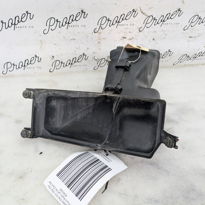 BMW E90 E91 E92 E93 335XI M Sport Front Air Duct Right 8045348