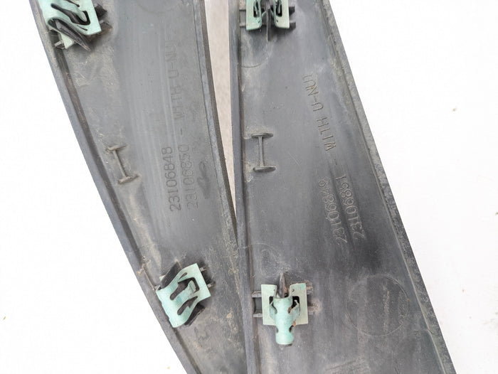 Chevrolet C7 Corvette Stingray Z51 Rear Left & Right Side Splash Shield Guard Set Pair 23106849/23106848 *DAMAGED*