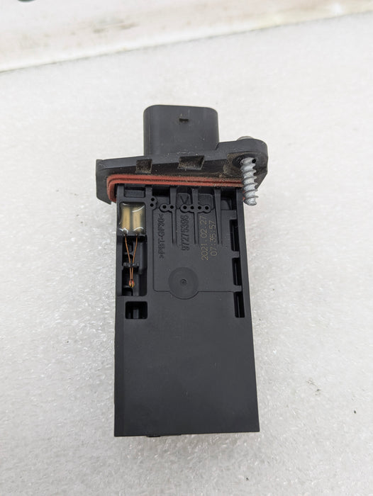 BMW G20 G22 G23 G26 330ix 330i 330ex B46 MAF/Mass Air Flow Sensor Meter 8583496