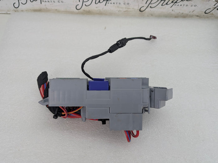 BMW G22 G23 G20 G26 430ix 330ix 330ex Front Engine Bay Power Distribution Fuse Box Panel Junction 6807487
