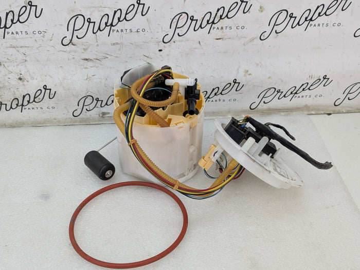 BMW G22 G23 G20 G26 430ix M440ix B46 B58 In Tank Low Pressure Fuel Pump/LPFP 7473444