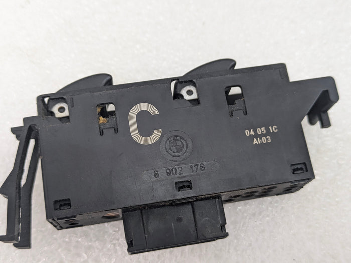 BMW E46 330ci 328ci 325ci 323ci M3 Convertible/Coupe Right/Passenger Side Window Switch 6902178
