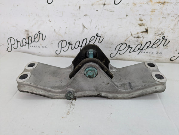 Porsche 996.2 911 Carrera 4 Front Differential Mount Bracket 99637534303/99637525701