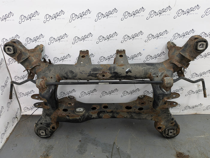 BMW E92 E93 E90 E91 3 Series Rear Subframe Crossmember W/Sway Bar 33316783713/6764427