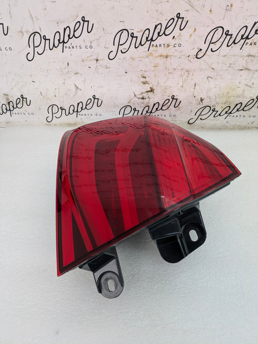 BMW F30 340i 330i 328i 328d 320i LCI Left/Driver Side Rear Outer LED Tail Light 7369115